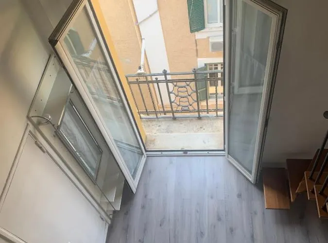 Flat Ultimo Piano In Centro